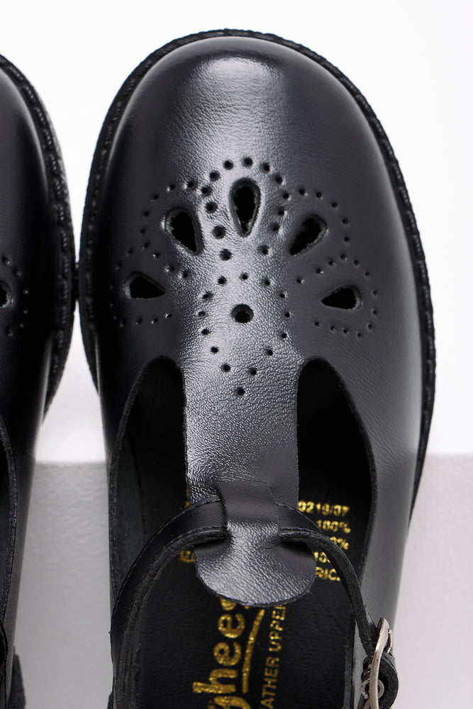 Pre Girls Shoes Black Toughees (6)