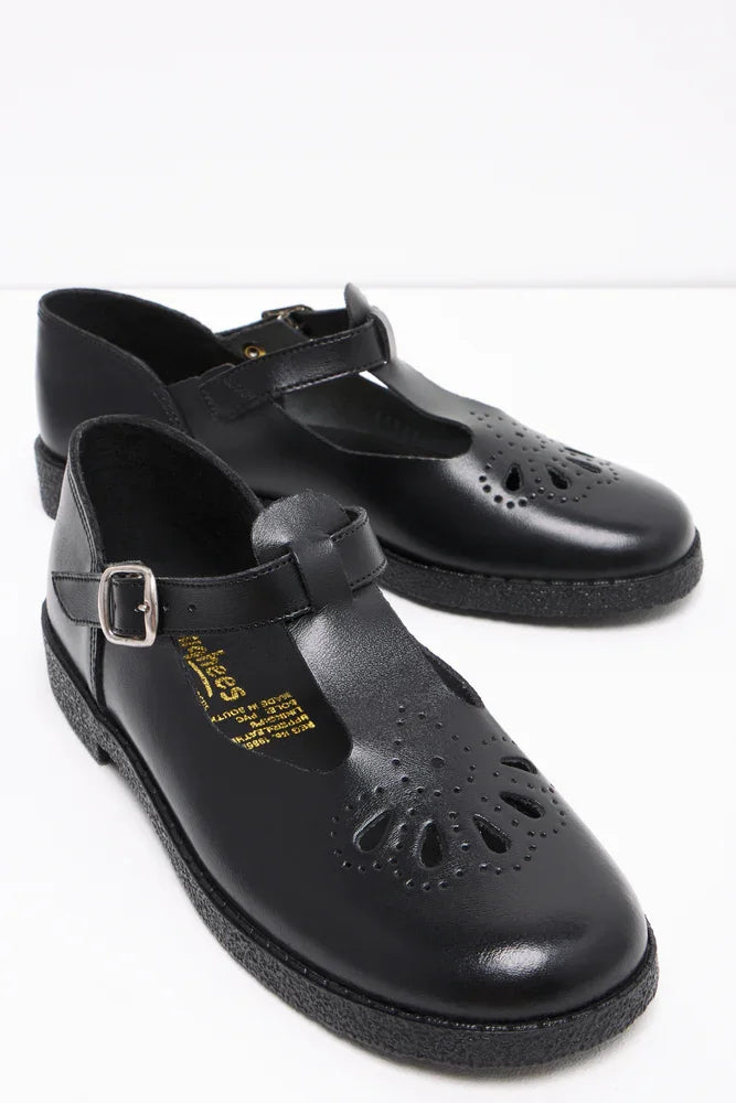 Girls Shoes Black Toughees (1)
