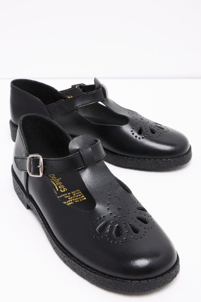 Girls Shoes Black Toughees