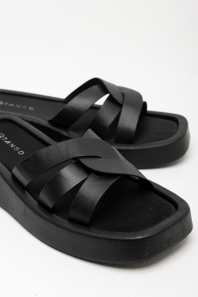 Flatform Sandal Black (2)