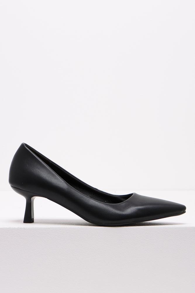 Kitten Heel Court Shoe Black (1)