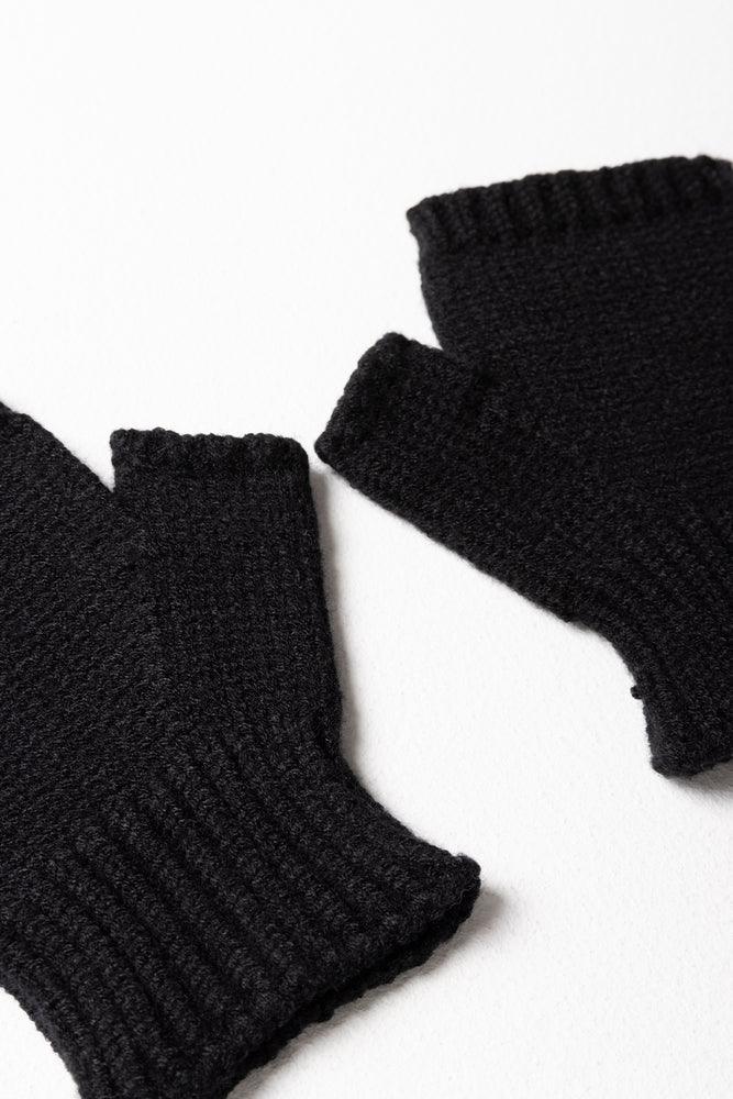 Fingerless Gloves Black (1)