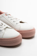 Sneaker White (2)