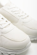 Trainer White (2)