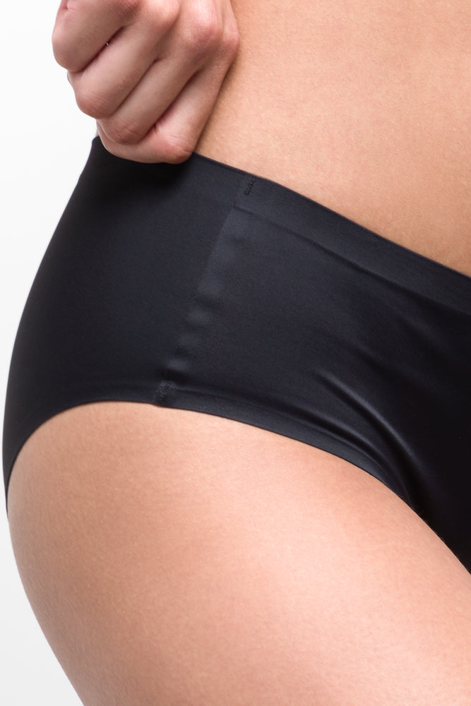 2 Pack Bonded Boyleg Panties Black & Natural (3)