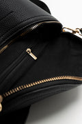 Crossbody Moon Bag Black (5)