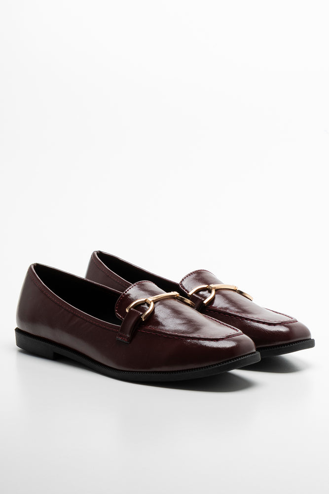 Snaffle Trim Loafer Burgundy