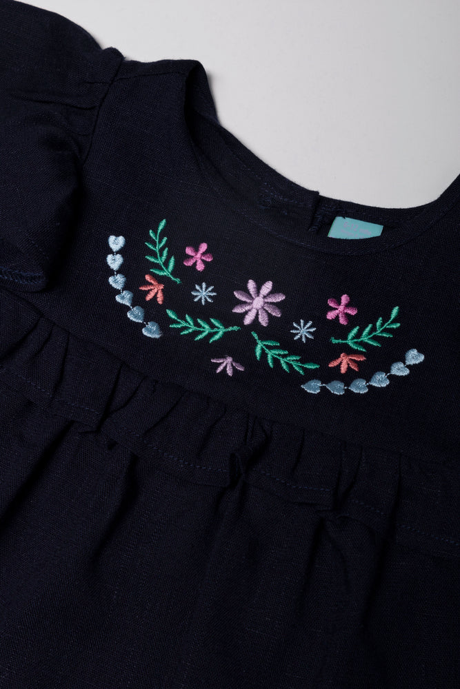 Frill Embroidery Top Navy