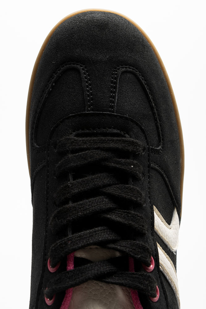 Lace Up Sneaker Black (4)