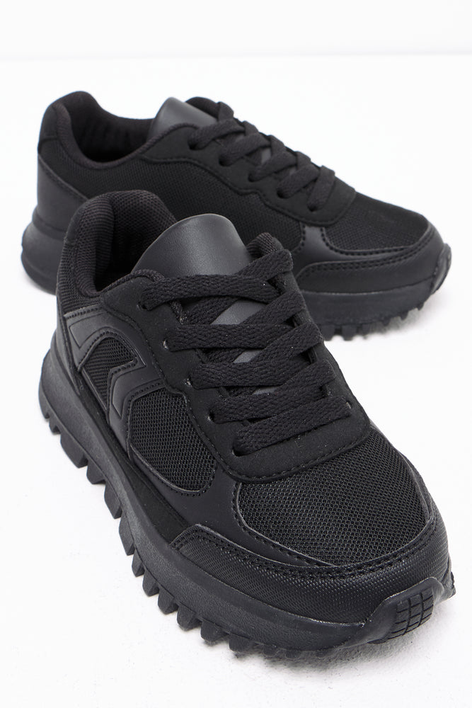 Retro Trainer Black