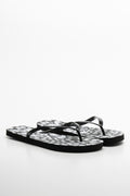 Abstract Flip Flop Black