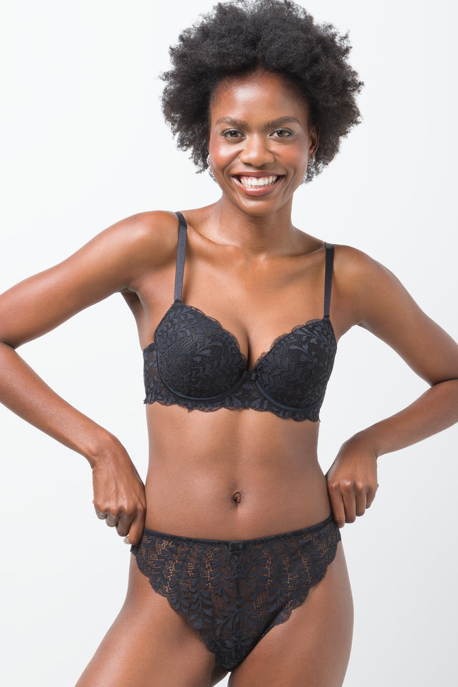 3 Pack Lace Thongs Black And Natural