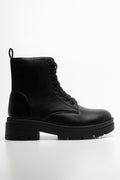 Boots Black (1)