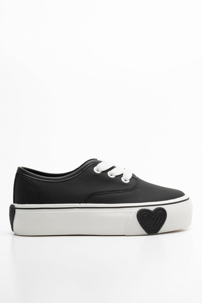 Heart Sneaker Black (1)