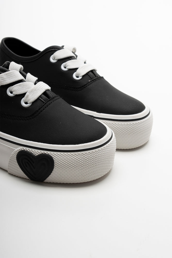 Heart Sneaker Black (2)