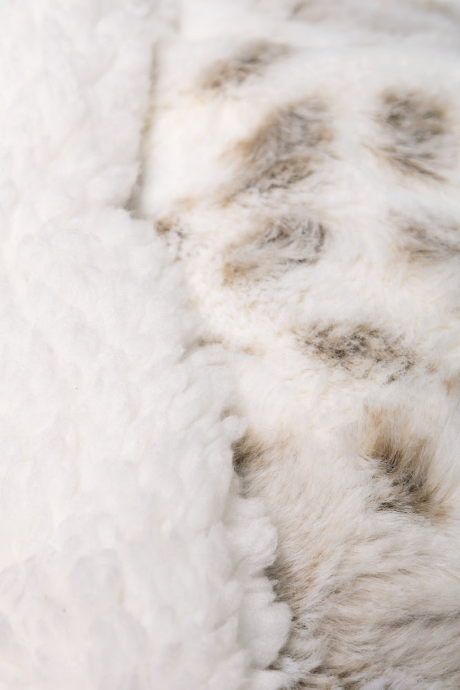 Sherpa Throw Natural