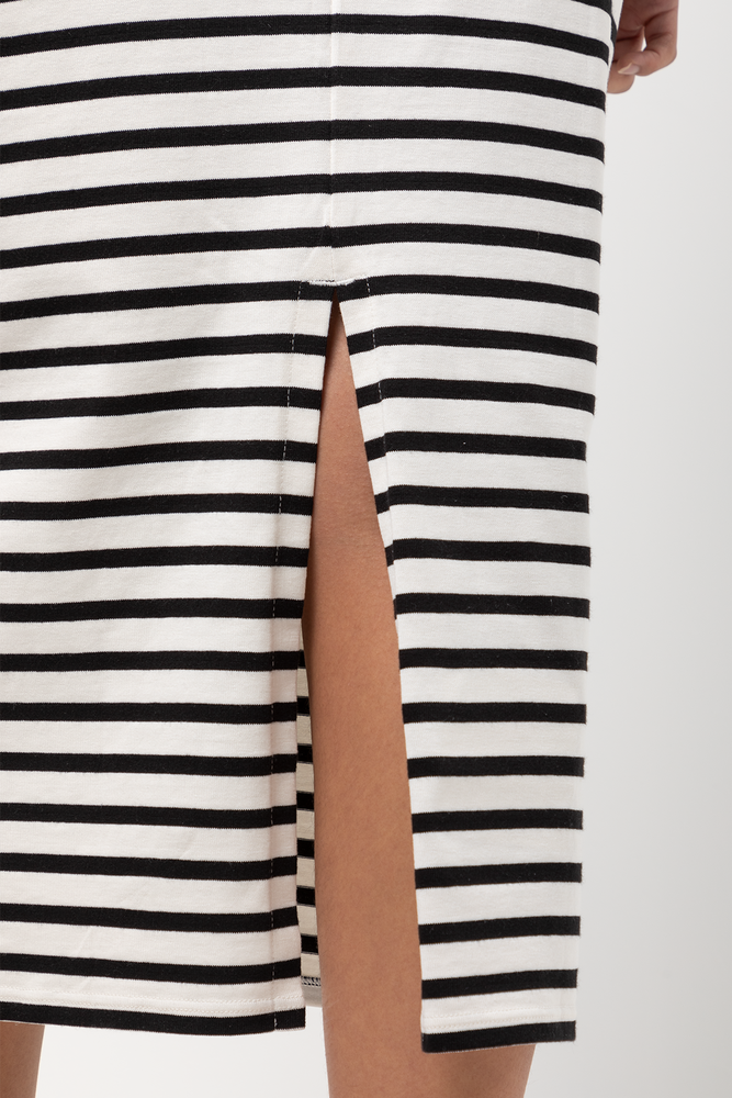Striped Knit Column Skirt White And Black (4)