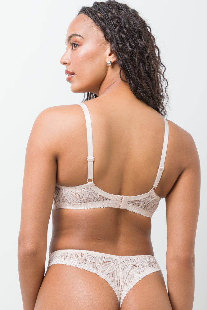 3 Pack Lace Thongs Burgundy And Natural (3)