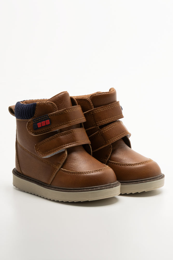 Boots Tan