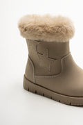 Star Trim Boots Natural (2)