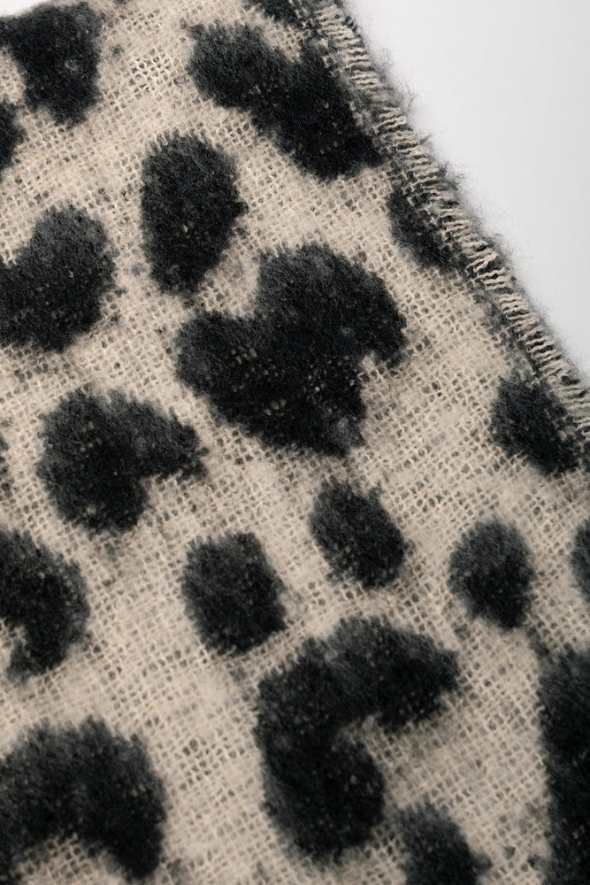 Leopard Print Blanket Scarf Brown (1)