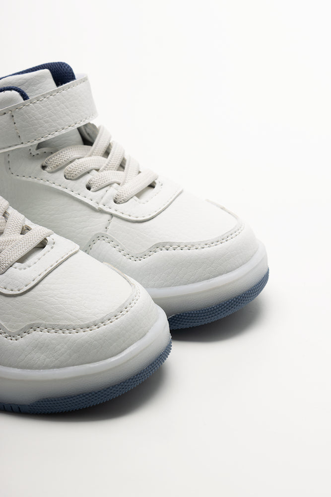 High Top Sneaker White (2)