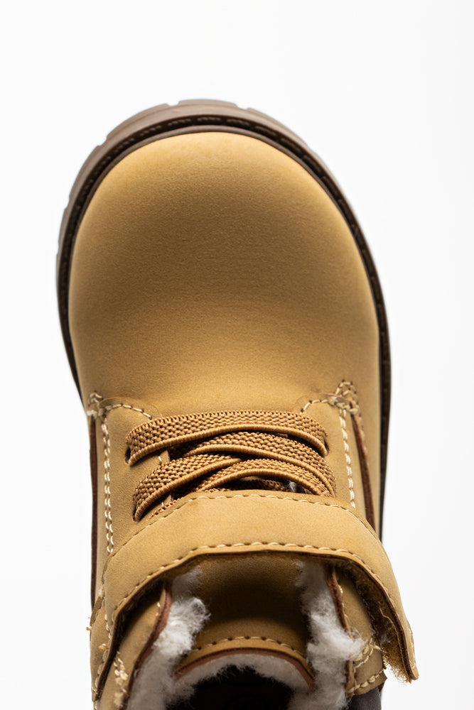 Sherpa Boots Tan (4)