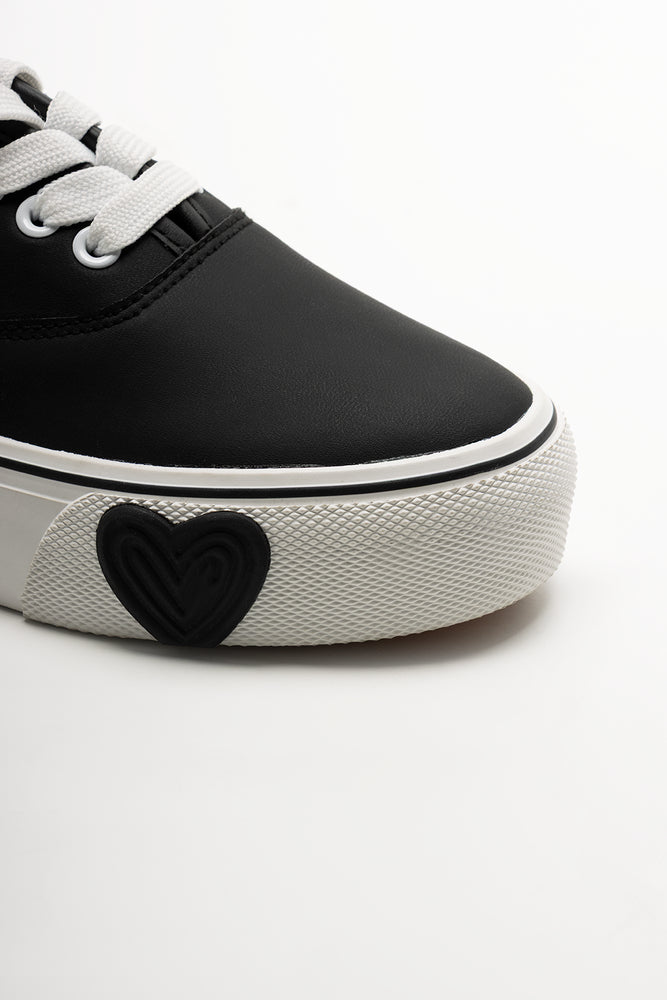 Heart Sneakers Black (2)