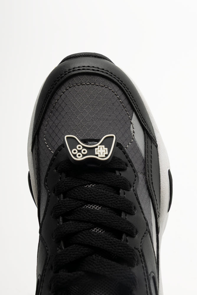 Trainer Black (4)