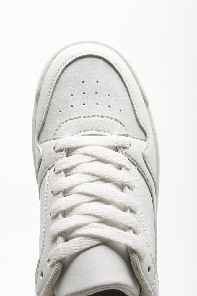 Skate Sneakers White (4)