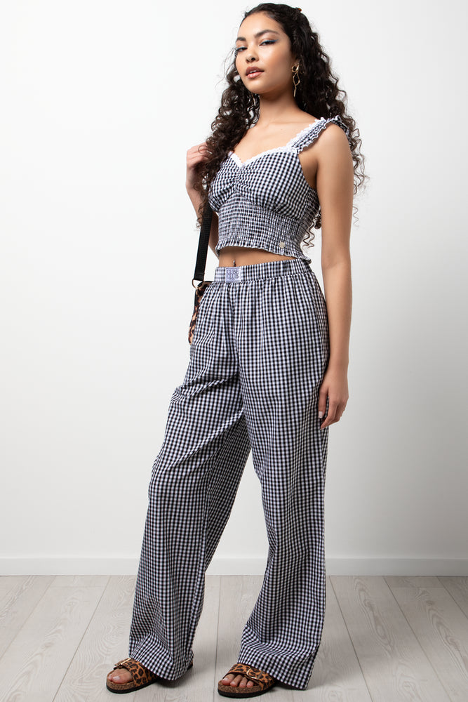 Check Pull On Pants Black And White (2)