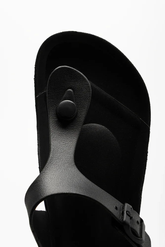 Thong Moulded Sandals Black (4)