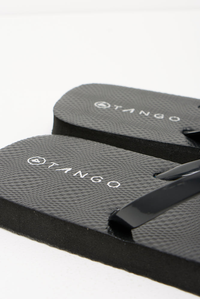 Plain Flip Flop Black (3)