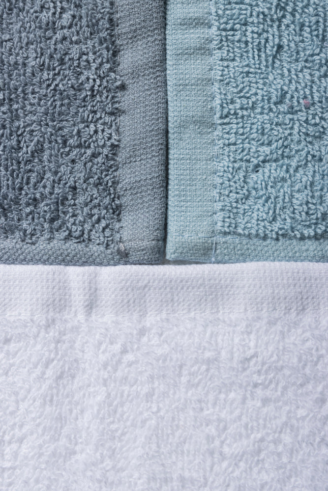 3 Pack Face Cloths Blue & White (1)