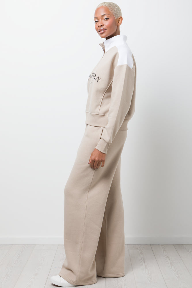 Manhattan Quarter Zip Top Natural