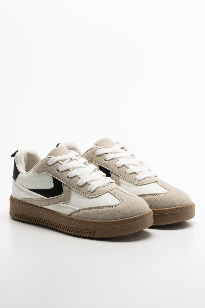 Court Sneakers White