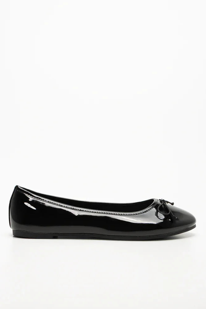 PATENT ALMOND TOE BALLERINA PUMP BLK (1)