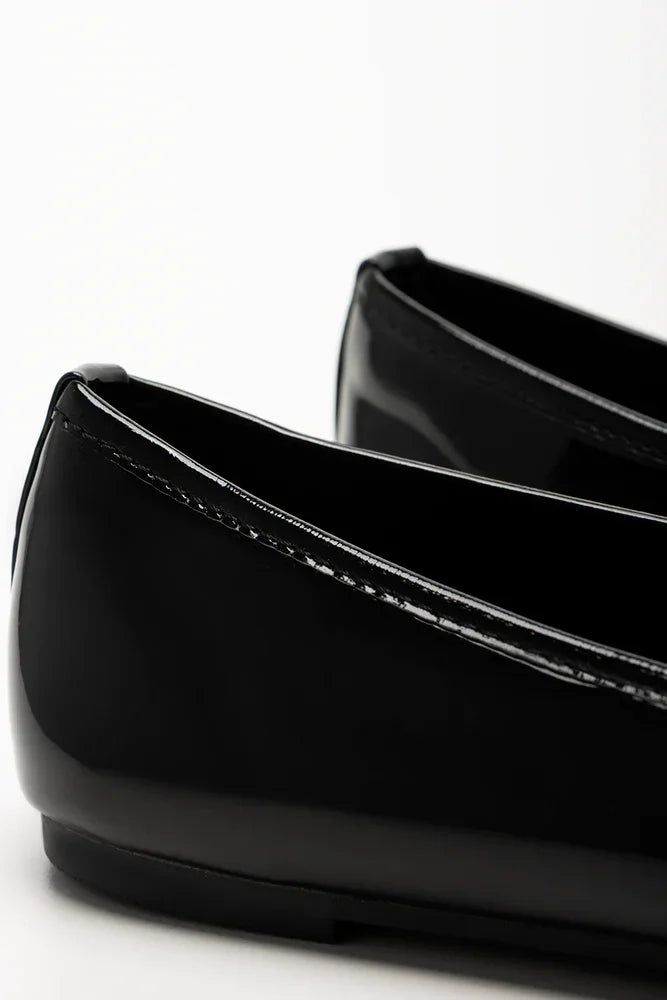 PATENT ALMOND TOE BALLERINA PUMP BLK (3)