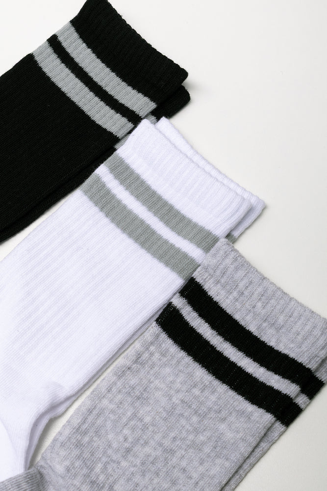 3 Pack Socks White, Black And Grey