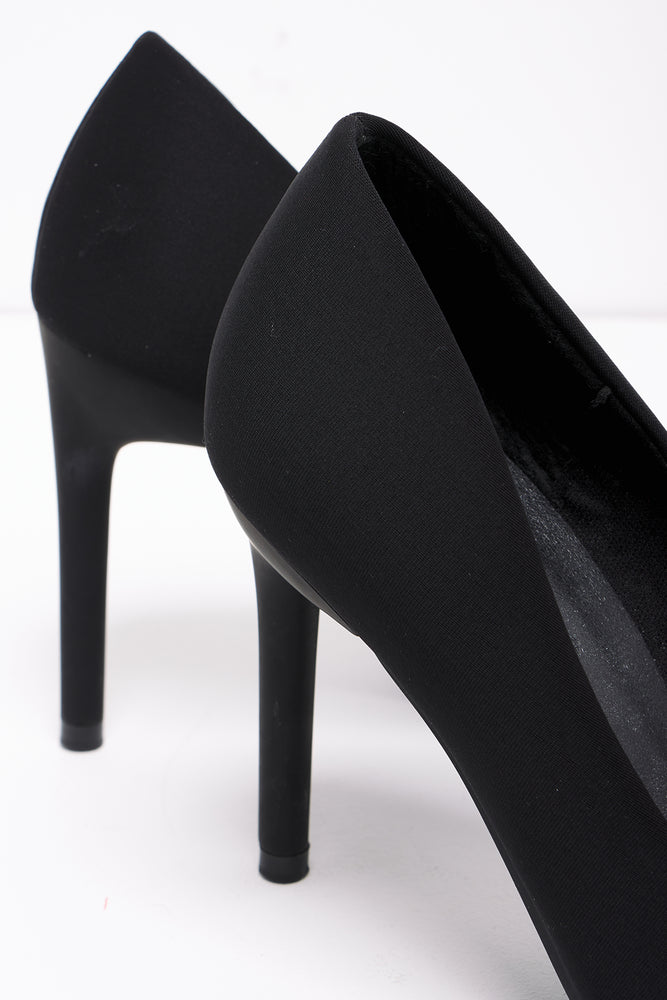 Heel Court Shoe Black (3)