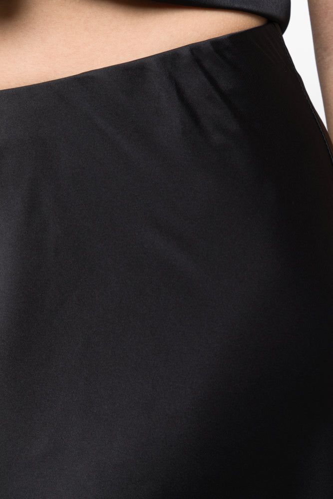 Satin Bias-Cut Skirt Black (3)