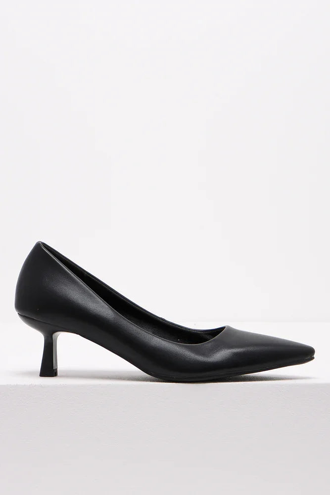 Kitten Heel Court Shoe Black (1)