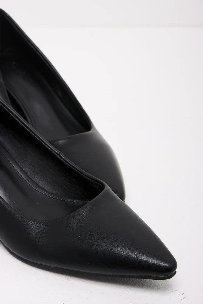 Kitten Heel Court Shoe Black (2)
