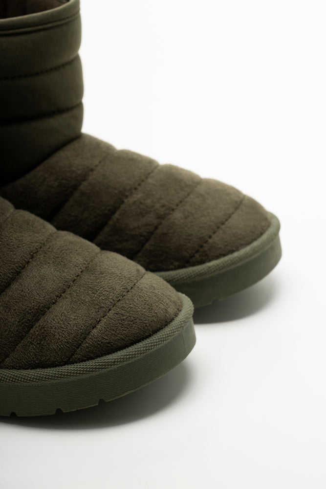 Quilted Comfy Boot Green (2)
