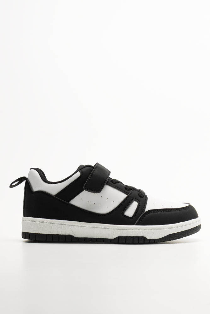 Skate Sneakers White
