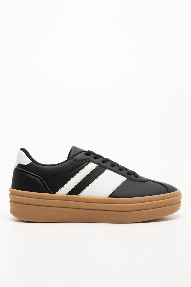 Platform Sneaker Black