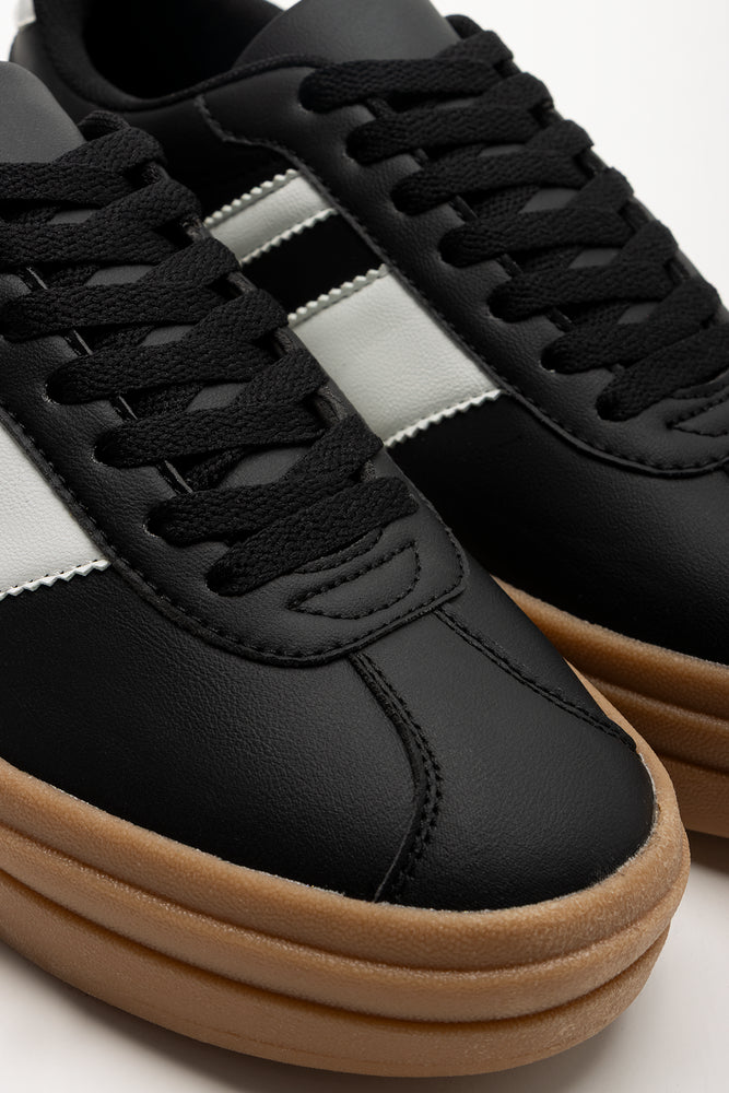 Platform Sneaker Black (2)