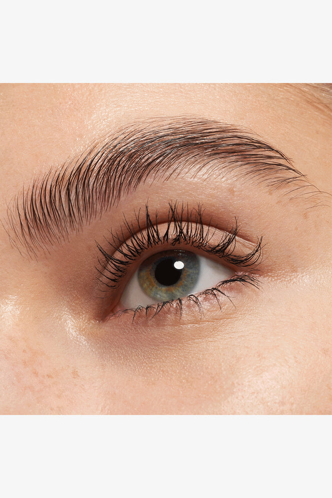 Essence Maximum Definition Volume Mascara 01 (2)