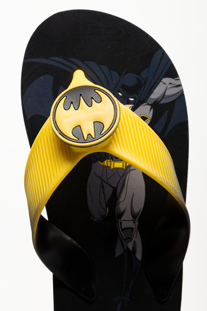 Batman Light Up Flip Flops Yellow (4)