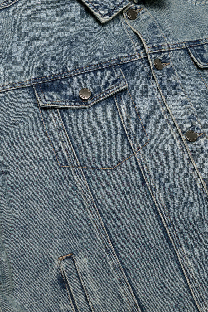 Boxy Denim Jacket Light Blue